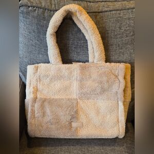 NWT BCBGeneration tote bag